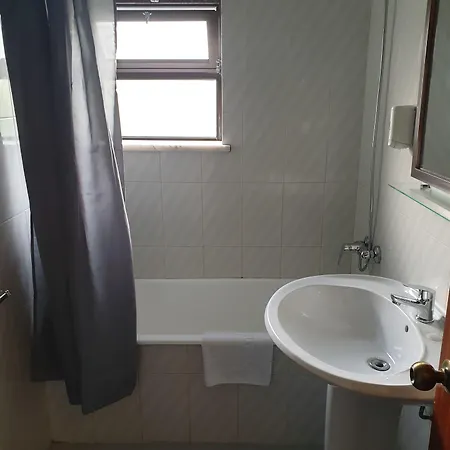 Pinho 2* 상페드루 지 모엘